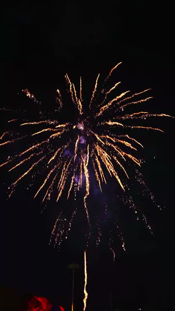 禄满川